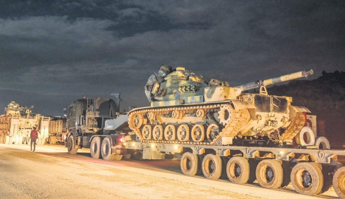 İdlib’de Mehmetçikten hilal kuşatması