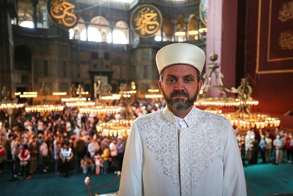 Ayasofya-ı Kebir Camii’ne atanan din görevlileri gururlu! - 2