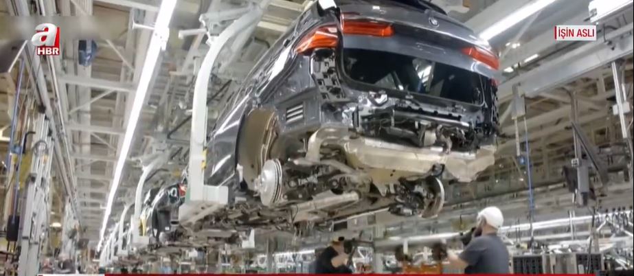 uretim-hatlari-durdu-teknolojinin-devleri-seferber-oldu-otomotiv-sektorunde-devam-eden-cip-krizi-bir-turlu-asilamadi-1621672127416.jpg