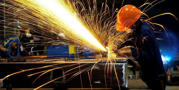 Sanayi çarkları hızla dönüyor! Türk sanayicisi yeni yatırımlar için kolları sıvadı