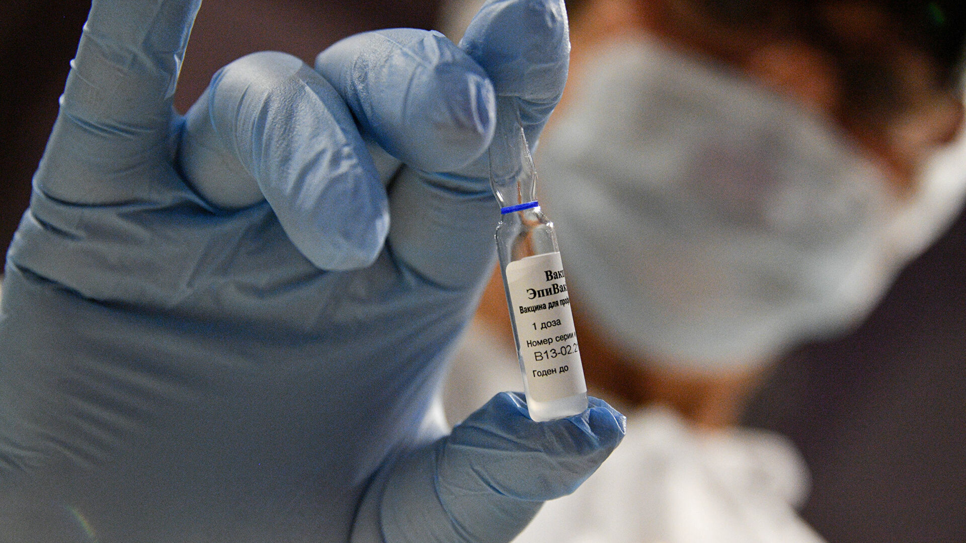 Koronavirüste yeni umut: Rusyanın geliştirdiği koronavirüs aşısı tescillendi