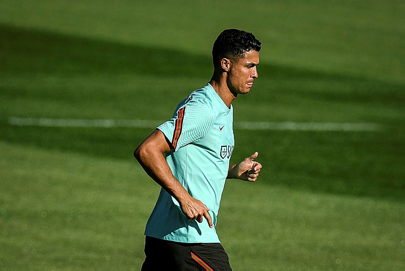 Cristiano Ronaldonun bonservis bedeli belli oldu