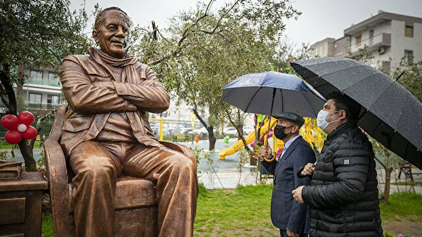 Tunç Soyerin heykel aşkı Ankaraya ulaştı! Dudak uçuklatan ihale