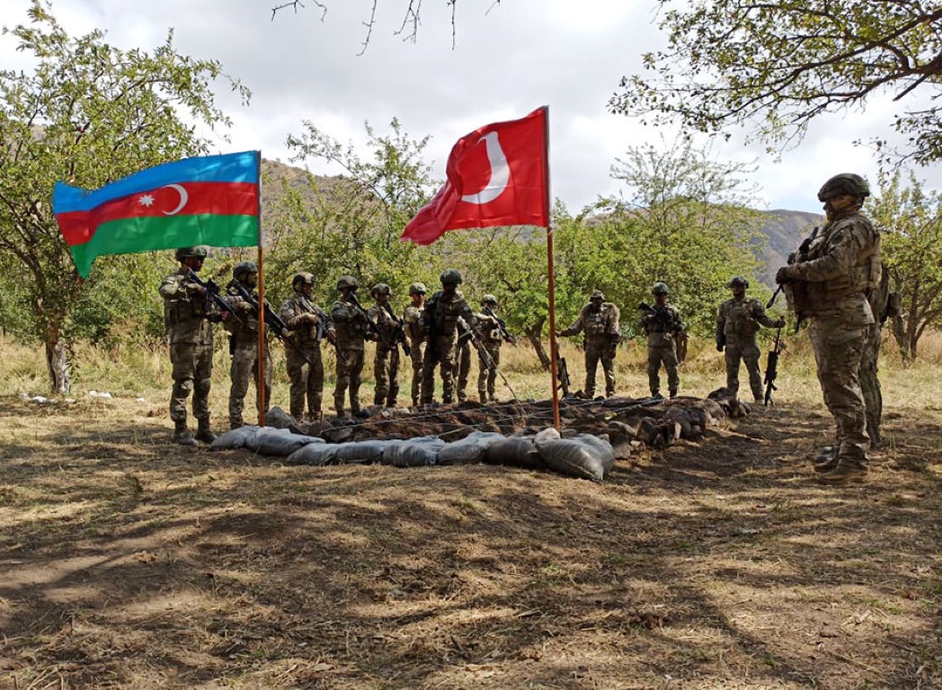 Azerbaycan ve Türkiye ordusundan Laçın’da askeri tatbikat