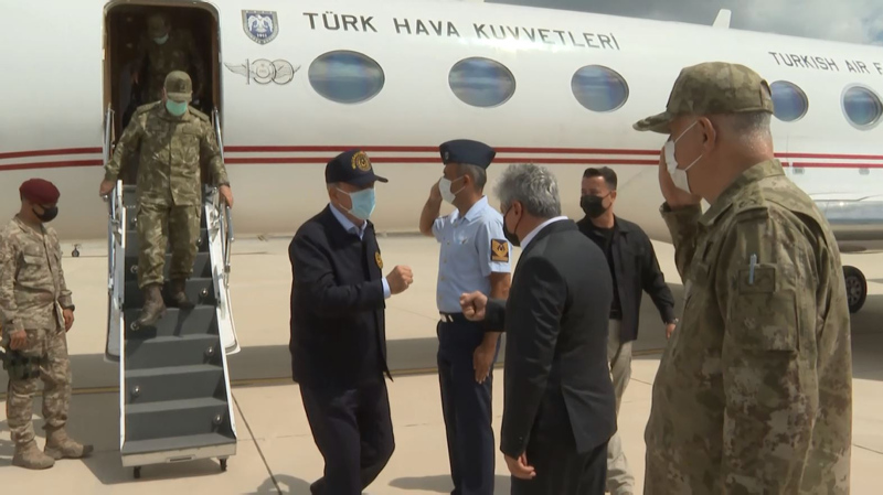 Son dakika:  Milli Savunma Bakanı Hulusi Akardan sınırın sıfır noktasında kritik toplantı