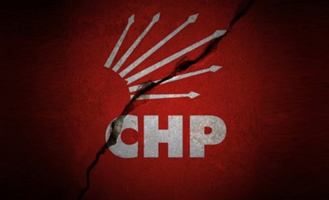 CHPde istifa şoku! İlçe yönetimi istifa etti