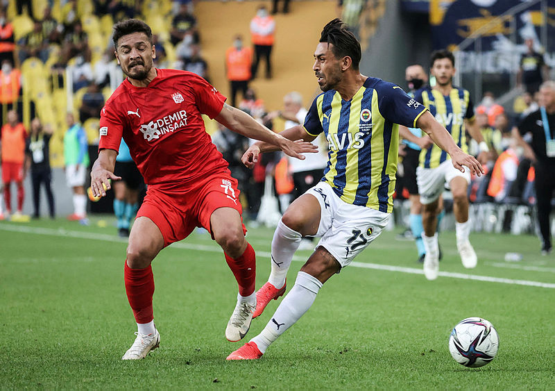 Fenerbahçede moraller bozuldu! 10 futbolcu sakatlandı