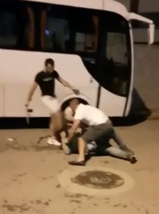 Antalya’da sokak ortasında palalı saldırı! O anlar kamerada