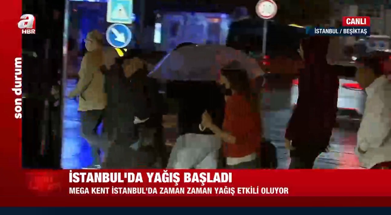 İstanbulda sıcaklık 6 ila 10 derece birden düştü! Beklenen yağış başladı | A Haber muhabiri son durumu canlı yayında aktardı
