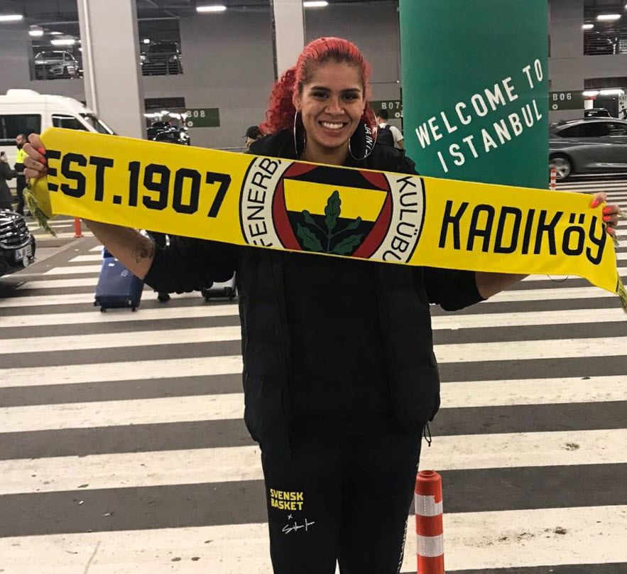 Fenerbahçe Amanda Zahuiyi İstanbula getirdi