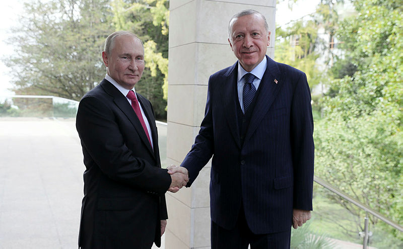 Başkan Erdoğan ve Putinden Soçide kritik zirve! Dünya o görüşmeyi konuştu: Krizleri önlüyorlar!