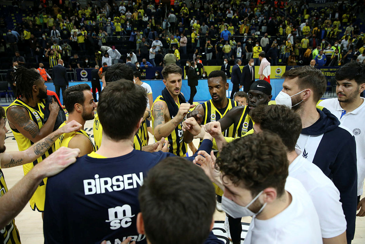 Fenerbahçe Avrupada galibiyetle başladı! Fenerbahçe Beko 61-57 Kızılyıldız (MAÇ SONUCU)