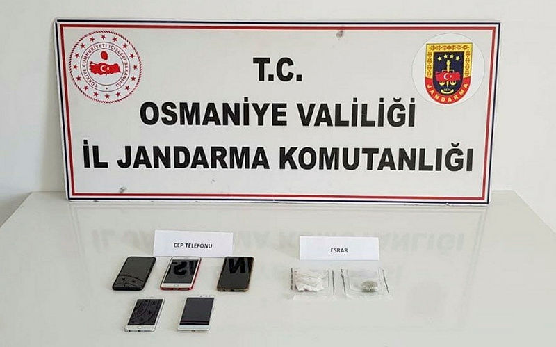 Osmaniyede uyuşturucu operasyonunda 5 kişi gözaltına alındı