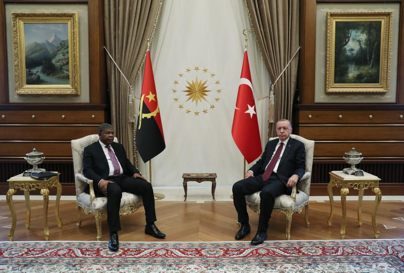Başkan Erdoğandan Afrikaya tarihi ziyaret! Türkiye Angola ilişkilerinde dönüm noktası olacak