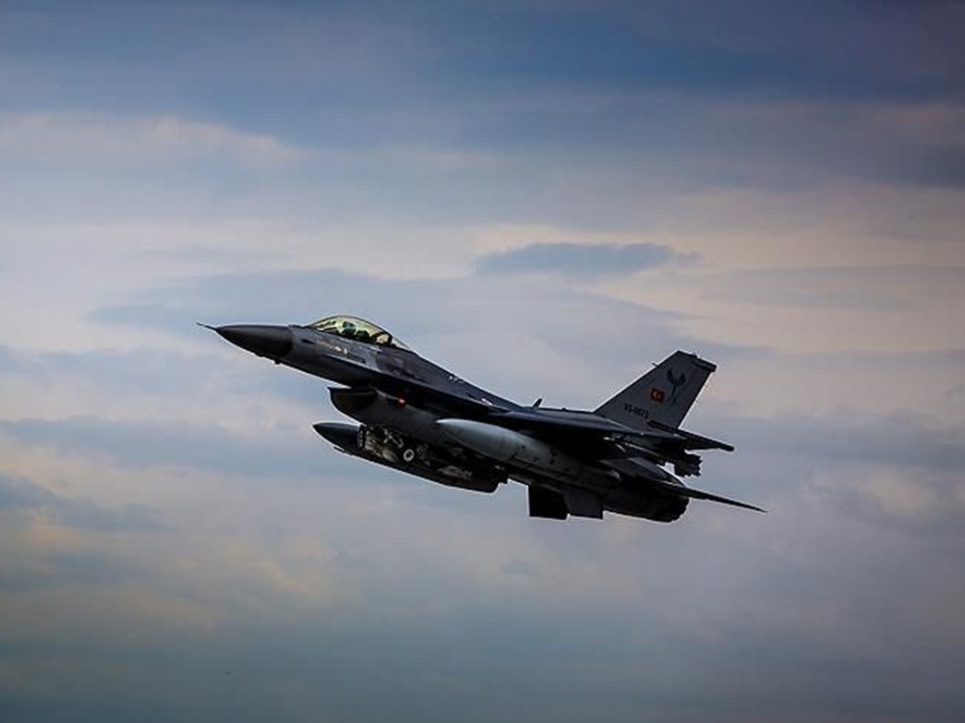 ABDnin F-35 ve F-16 skandalları Türkiyeyi harekete geçirdi! Savaş jetleri için tarihi adım