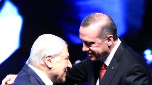 Başkan Erdoğan Nuri Pakdili andı