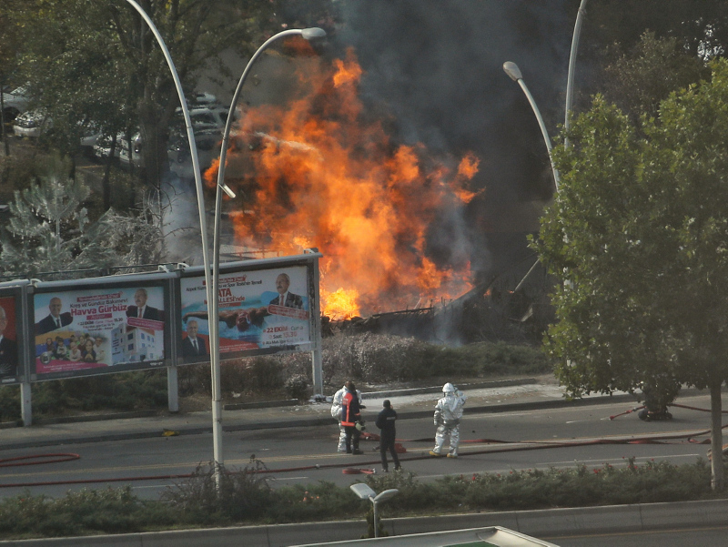 Son dakika: Ankarada MTA yerleşkesinde patlama! Can kaybı var mı?