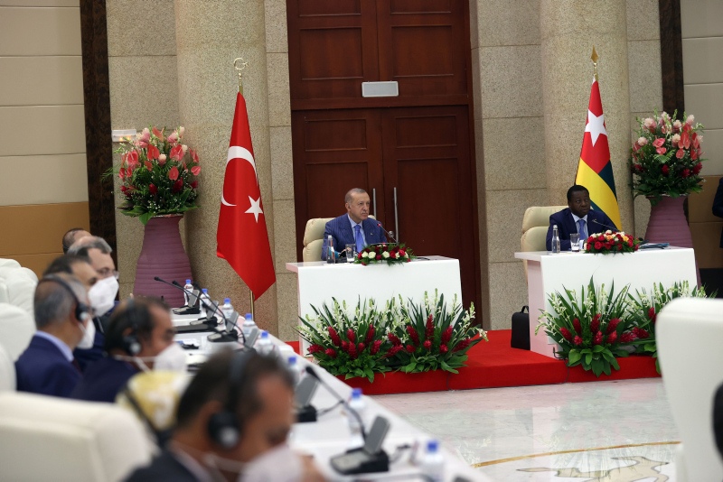 Togoyu ziyarete giden ilk Türk! Başkan Erdoğanın ziyareti yakından takip edildi: Hoş geldin