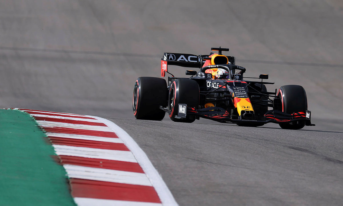 ABD Grand Prixsinde pole pozisyonu Max Verstappenin