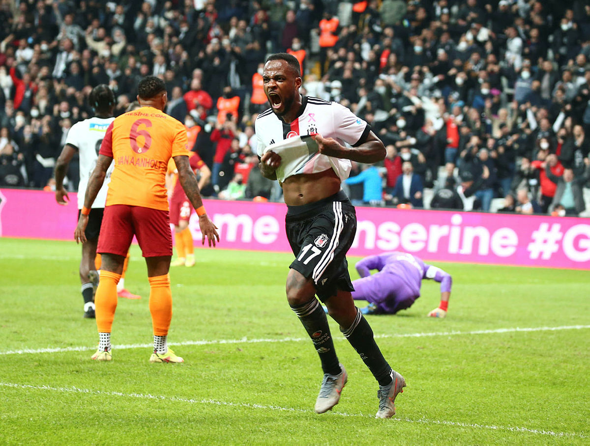 Derbinin kazananı Beşiktaş I Beşiktaş 2-1 Galatasaray (MAÇ SONUCU-ÖZET)