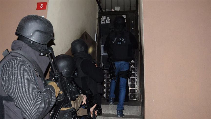 İstanbul polisinden sahtecilik operasyonu! 84 milyon TLlik ürün ele geçirildi