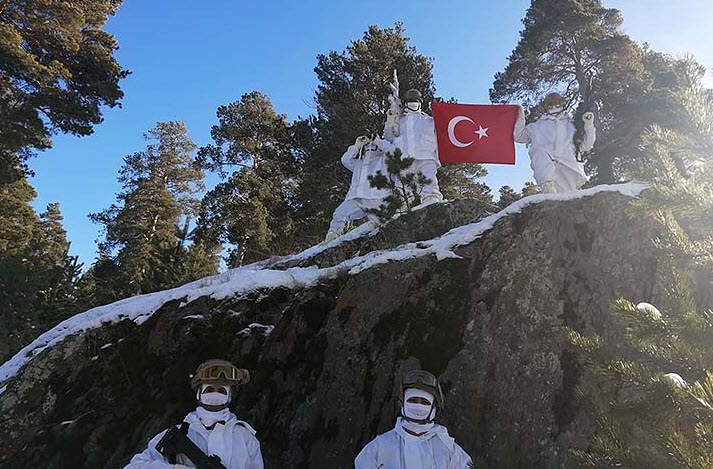 İçişleri Bakanlığından 32 ile PKKya karşı yeni tedbir genelgesi! Mehmetçik kışın da nefes aldırmayacak