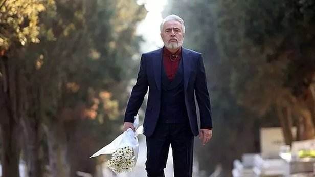 EDHO Ağa Dayı kimdir? EDHO Ağa Dayı Uğur Yücel kimdir, kaç yaşında, hangi filmlerde oynadı? EDHO Ağa Dayı kimdir? EDHO Ağa Dayı Uğur Yücel kimdir, kaç yaşında, hangi filmlerde oynadı?