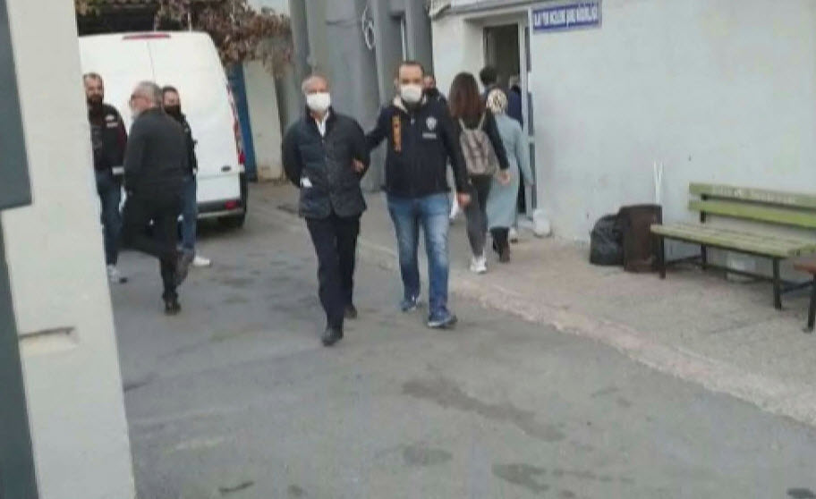 İzmirde örgüt adına yardım toplayan 12 FETÖ şüphelisi gözaltında