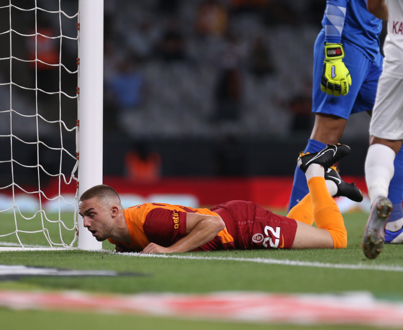 Galatasarayda Berkan Kutluya dev talip