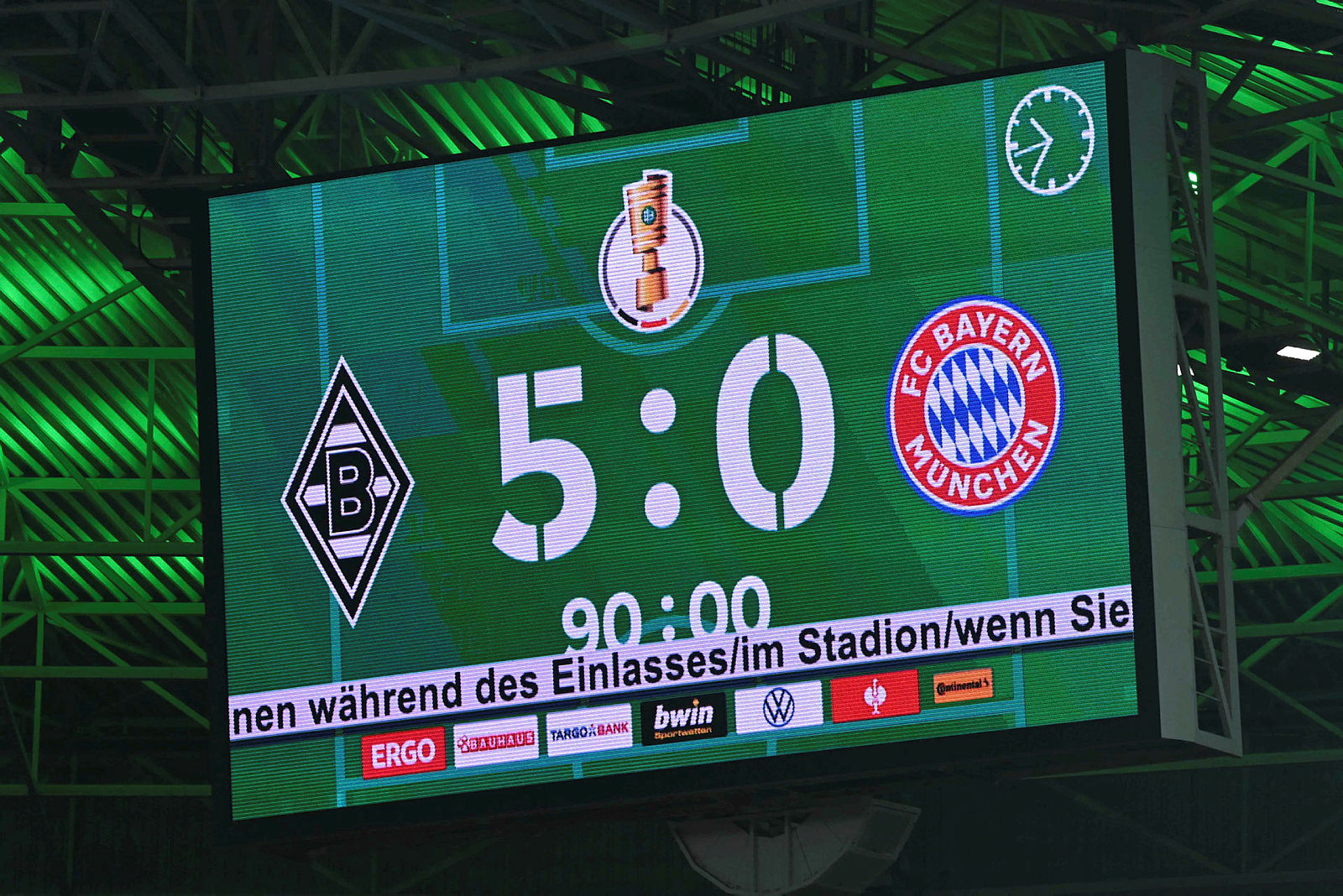 Bayern Münihe ağır hezimet! Kupa maçında 5-0lık mağlubiyet