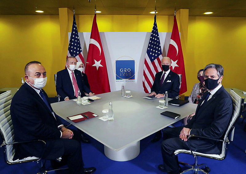 Başkan Erdoğan - Joe Biden zirvesi | İki liderin beden dili ne anlatıyor?