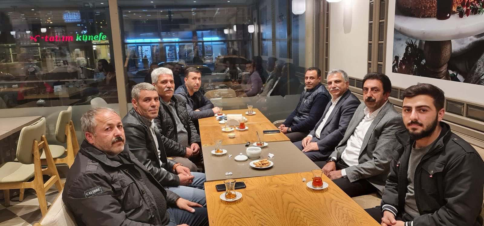 AK Partiden İYİ Partili Lütfü Türkkanın küfür ettiği şehit ağabeyine ziyaret | Şehit ağabeyi yaşadıklarını anlattı