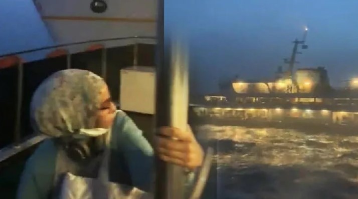 İstanbula sis çöktü! Facianın kıyısından dönüldü; İşte o kareler