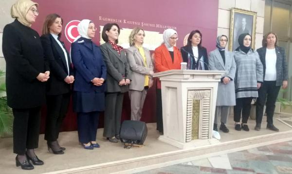 AK Partili kadın milletvekillerinden şehit ağabeyine küfür eden Lütfü Türkkana tepki: Derhal disipline sevk edilmeli