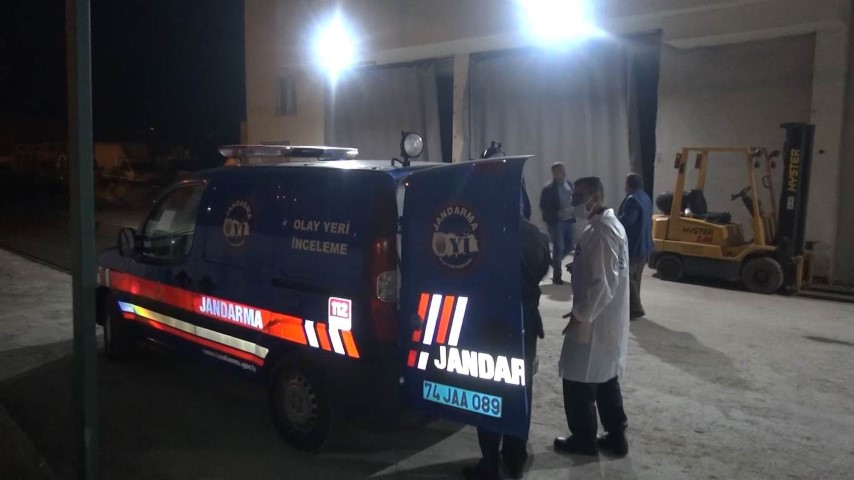 Kan donduran olay! Telefonda tartıştığı eski sevgilisini işyerinde katletti
