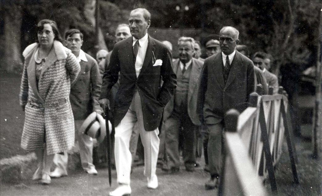 10 Kasım en güzel Atatürk fotoğrafları! Atatürkün arşivlerden çıkan hiç görülmemiş en son resimleri