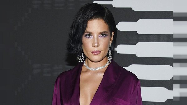 halsey-dna-testi-sonucunu-acikladi-yuzde-11-turkum-1636525378519.jpeg Halsey DNA testi sonucunu açıkladı: Yüzde 11 Türk’üm - 2