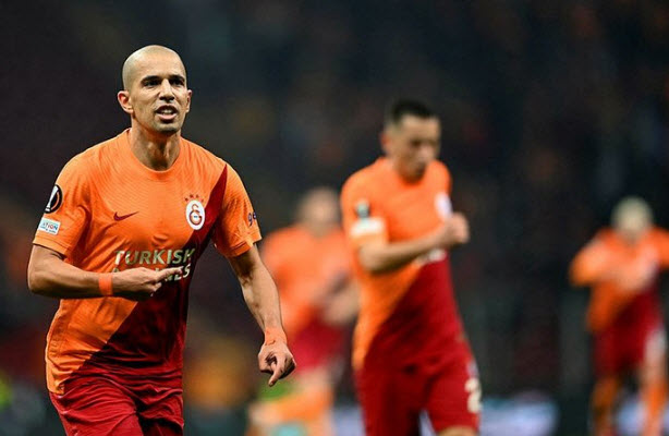 Sofianne Feghouli Galatasarayda kalacak mı? Feghouliden flaş açıklama