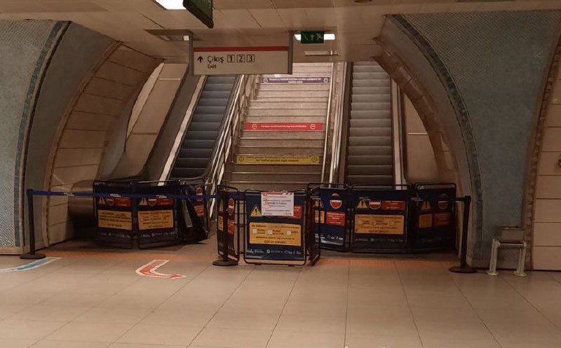 Yandaşa milyarlar vatandaşa tasarruf! CHPli İBB metrolardaki yürüyen merdivenleri durdurdu