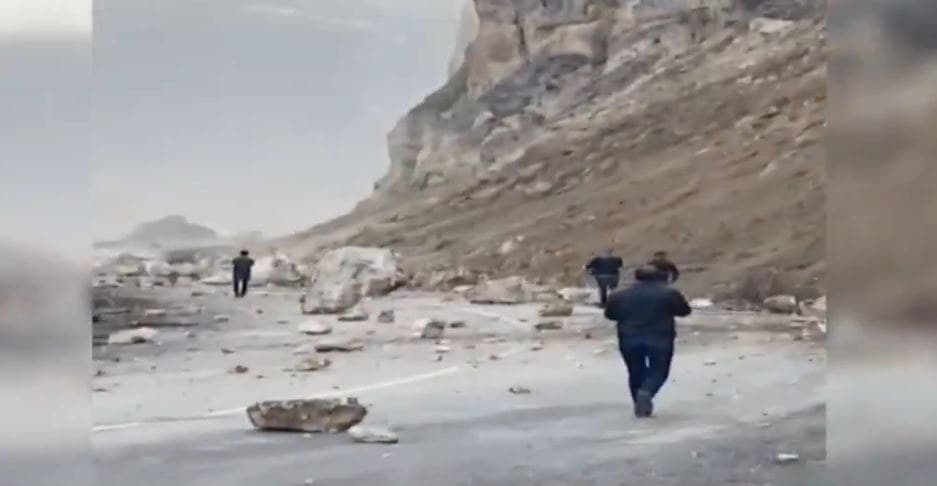 Son dakika: Erzurumda deprem! Sarsıntı sonrası korkutan heyelan