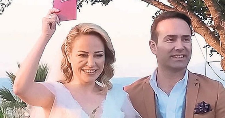CHPli belediyede akılalmaz olay! Aynı birimde çalışan çiftin evlilik kararı işlerinden etti