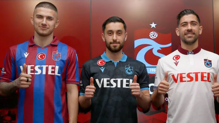 Trabzonsporda transfer gelişmesi! 3 talip birden