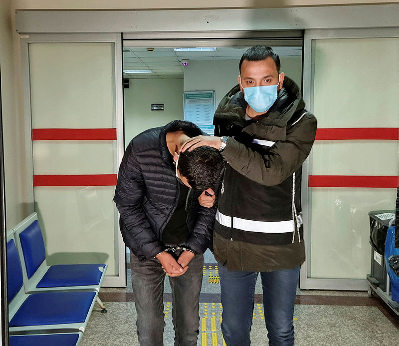 Adanada 123 kişiyi mağdur eden tefecilik şebekesine şafak vakti operasyon