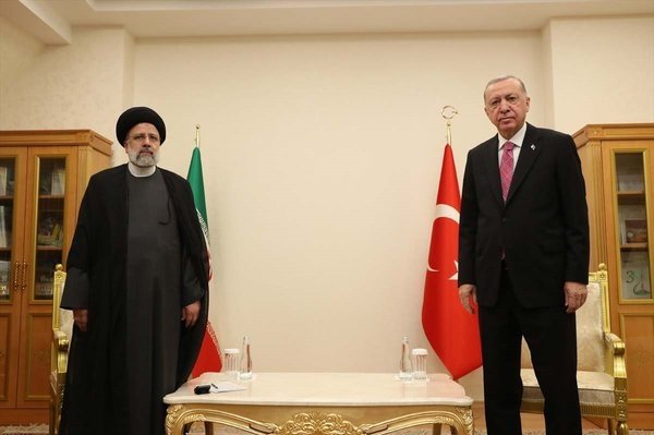 Son dakika: Başkan Erdoğan, İran Cumhurbaşkanı ile görüştü