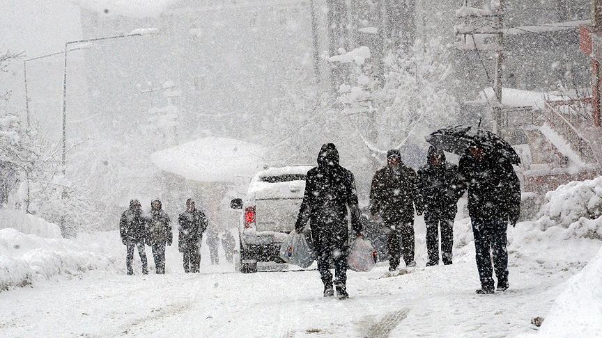 SON DAKİKA! Kar İstanbulun kapısına dayandı! Meteorolojiden o illere flaş sel ve heyelan uyarısı! İstanbula kar yağacak mı?