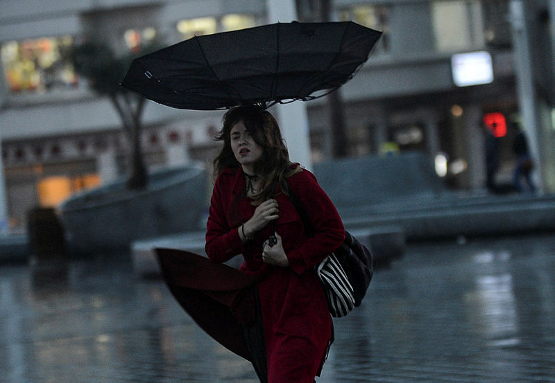 Meteoroloji ve İstanbul Valiliğinden SON DAKİKA uyarısı! Fırtına etkili olacak