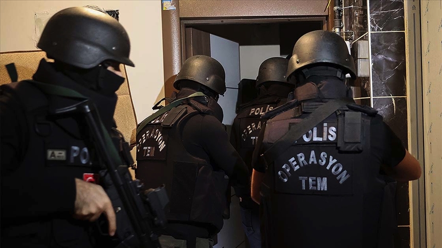 Son dakika: İstanbulda DEAŞa ağır darbe! 14 kişi yakalandı