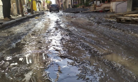 CHPli belediyeler Kadıköy ve Bakırköyü çamura buladı! Yaşanmaz bir şehir