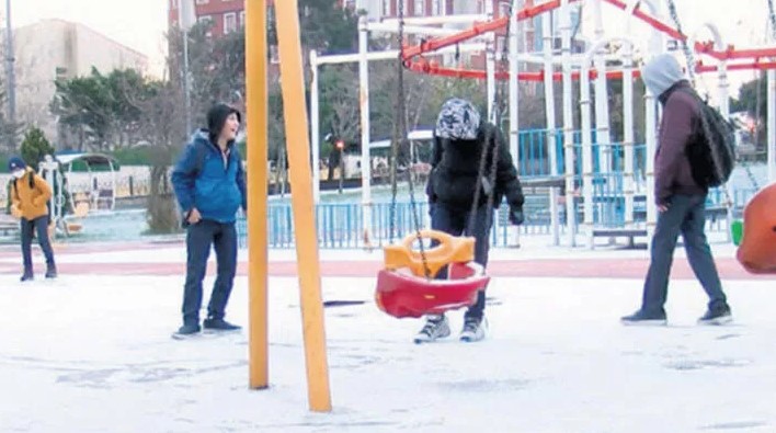 Türkiye genelinde soğuk etkilisini sürdürüyor: Termometreler sıfırın altında 26.6 dereceyi gösterdi