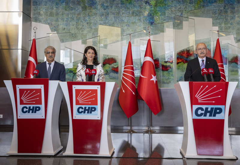 HDPden CHPye seçim ayarlı ziyaret! Fotoğraf özenle seçildi: İşte perde arkası...